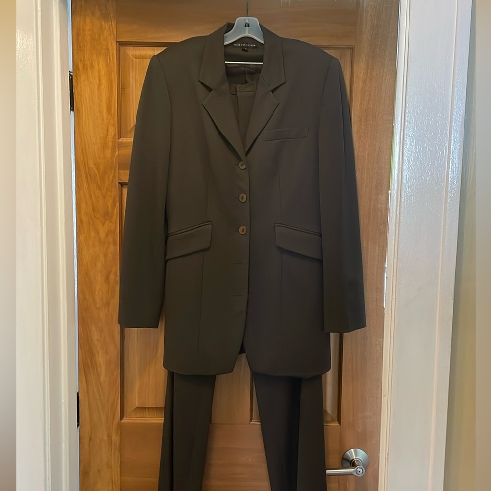 Deep olive/grey 2 piece pants suit